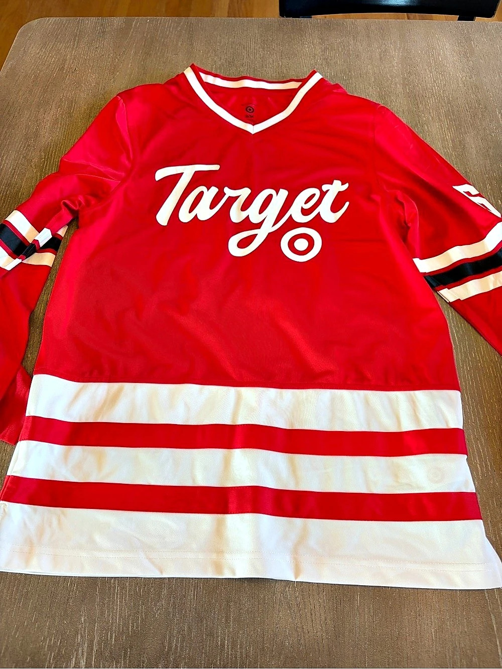 Target Bullseye 62 Jersey Color Block Red & White Small/Medium